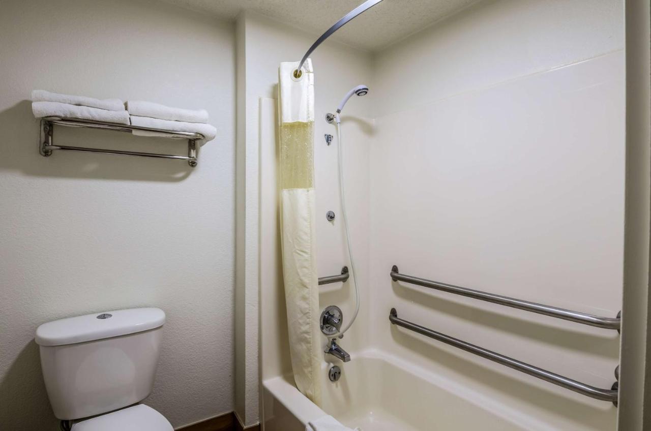 Motel 6-Troutville, Va ภายนอก รูปภาพ