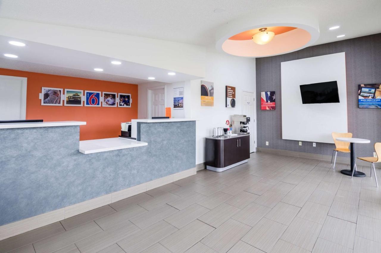 Motel 6-Troutville, Va ภายนอก รูปภาพ