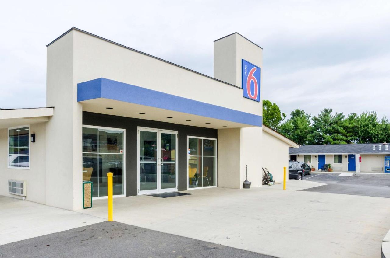 Motel 6-Troutville, Va ภายนอก รูปภาพ