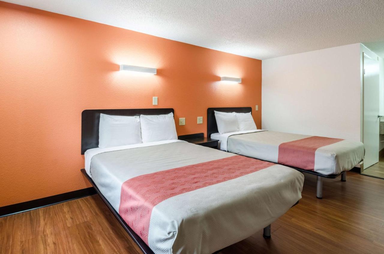 Motel 6-Troutville, Va ภายนอก รูปภาพ