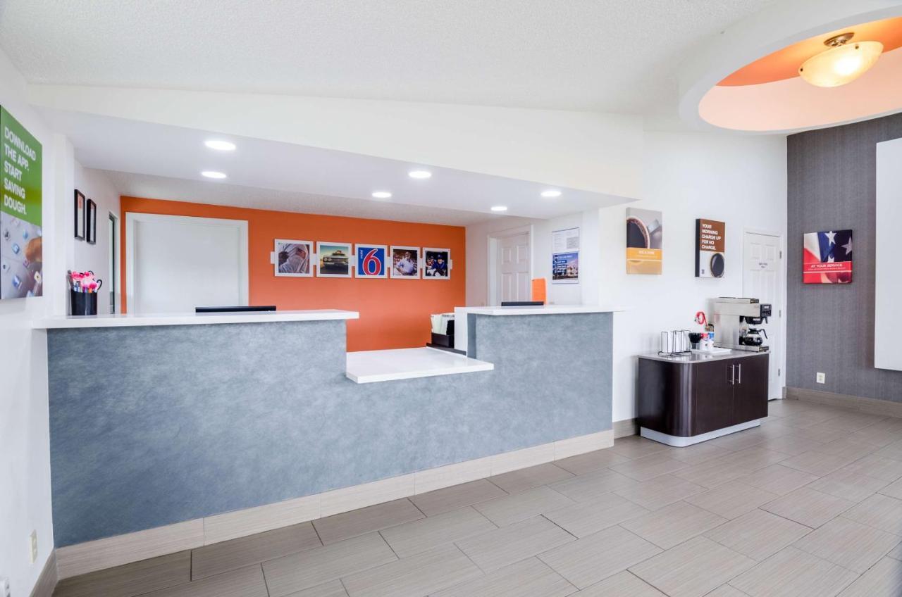 Motel 6-Troutville, Va ภายนอก รูปภาพ