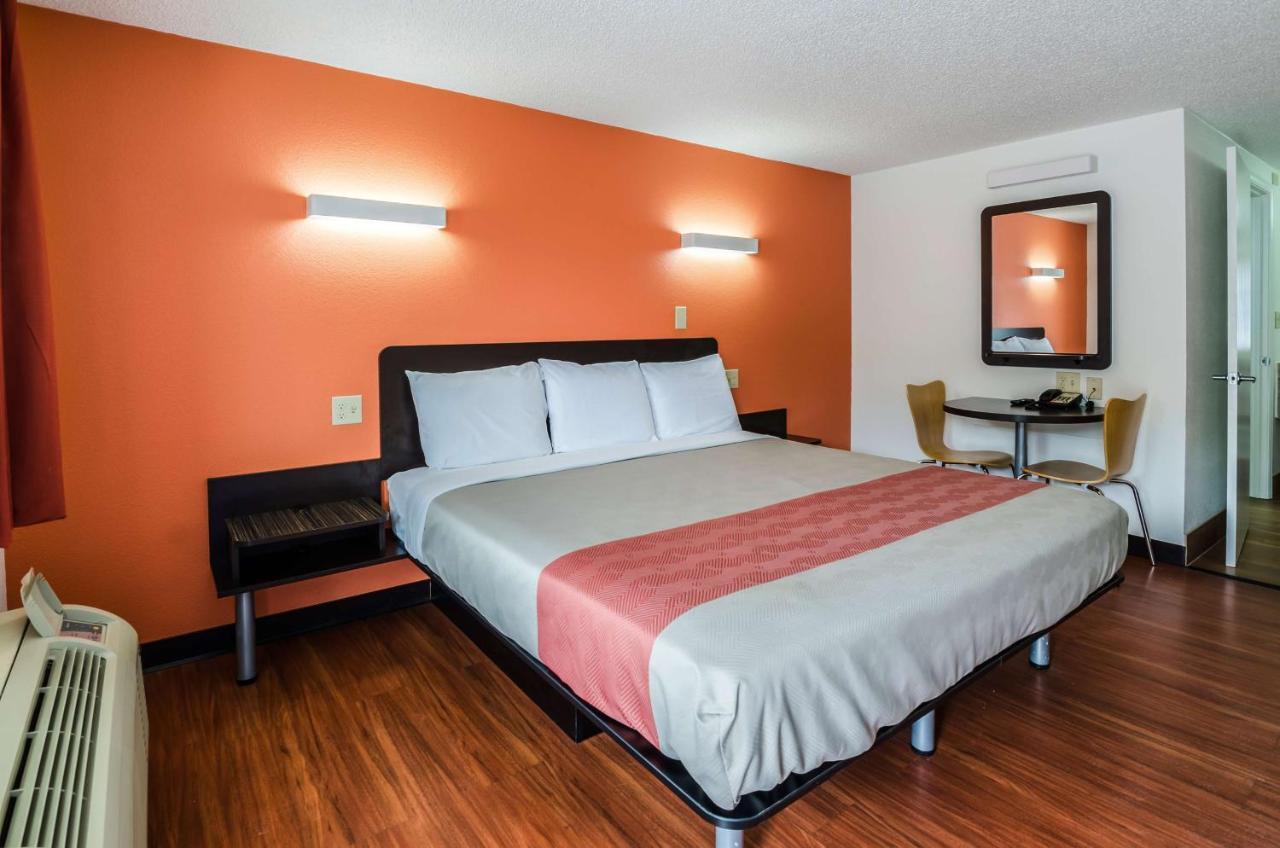 Motel 6-Troutville, Va ภายนอก รูปภาพ