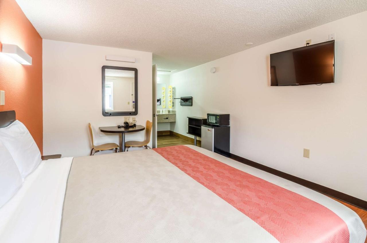 Motel 6-Troutville, Va ภายนอก รูปภาพ